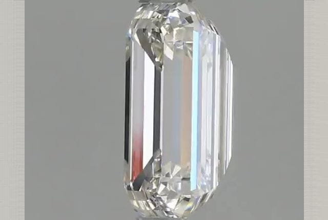 1.75 Carat Emerald Lab Diamond
