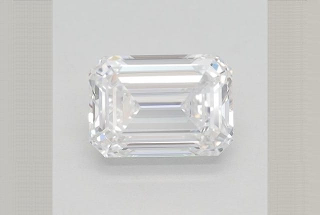 1.04 Carat Emerald Lab Diamond