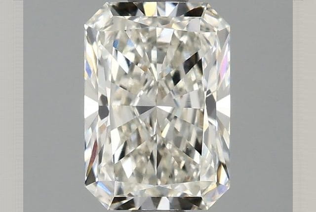 0.98 Carat Radiant Lab Diamond