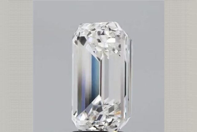 5.12 Carat Emerald Lab Diamond
