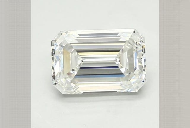 1.75 Carat Emerald Lab Diamond