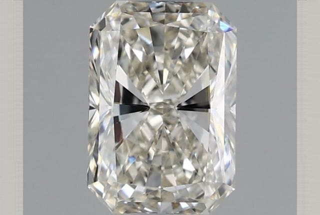 1.06 Carat Radiant Lab Diamond