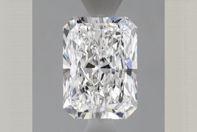 1.04 Carat Radiant Lab Diamond