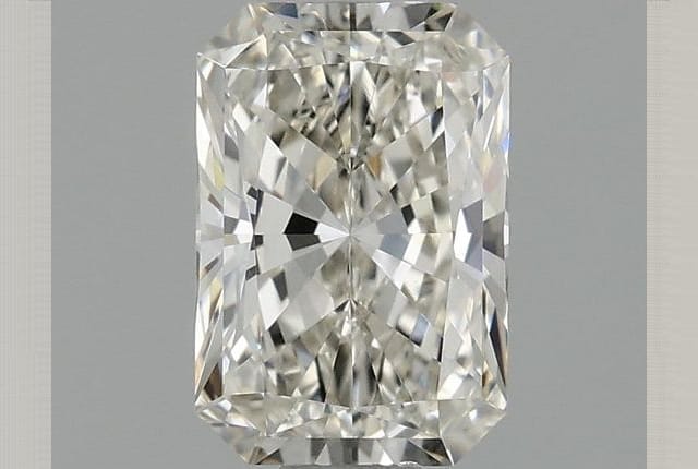 0.96 Carat Radiant Lab Diamond