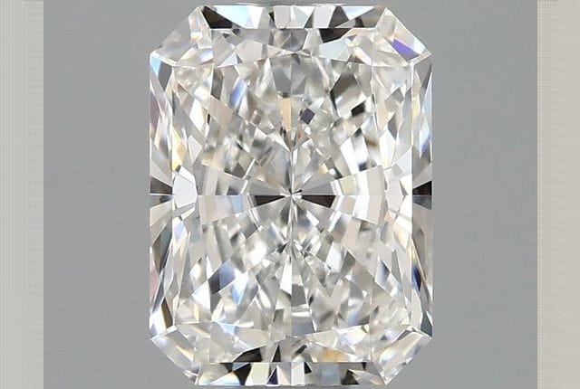 0.97 Carat Radiant Lab Diamond
