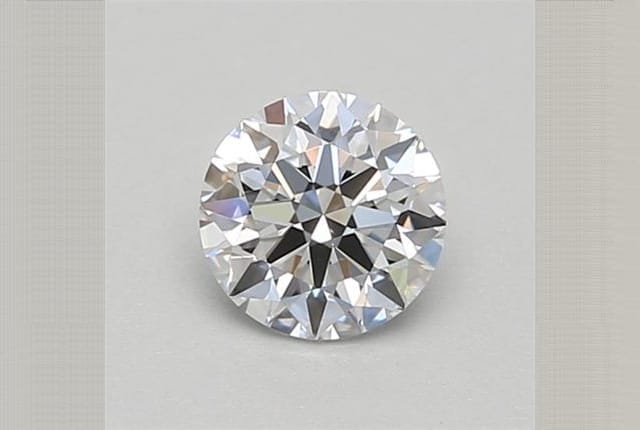 0.37 Carat Round Lab Diamond