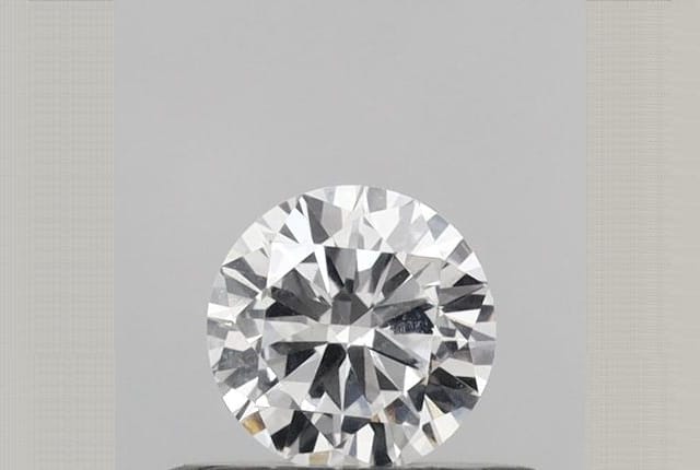 0.32 Carat Round Lab Diamond