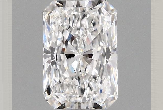 1.07 Carat Radiant Lab Diamond