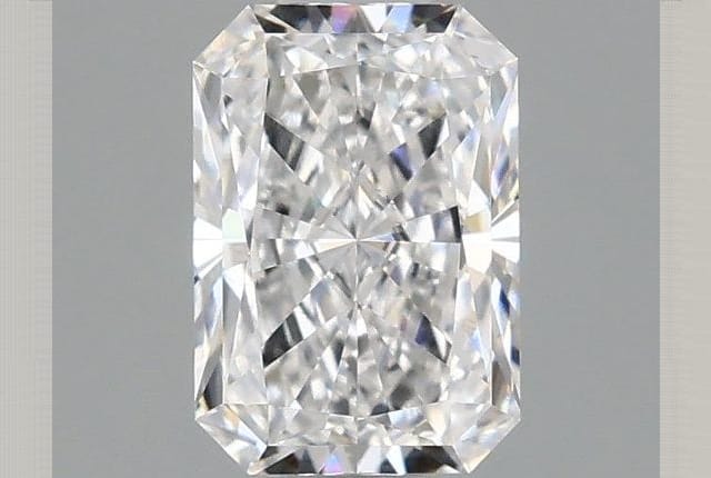 1.05 Carat Radiant Lab Diamond