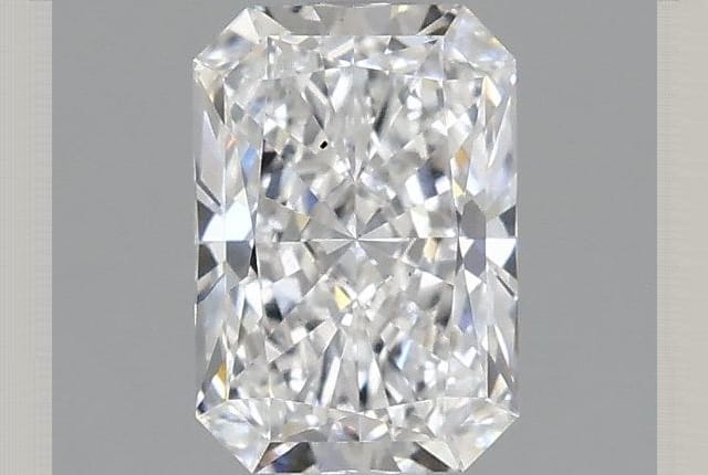 1.06 Carat Radiant Lab Diamond