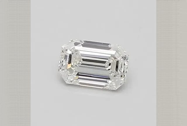 0.31 Carat Emerald Lab Diamond