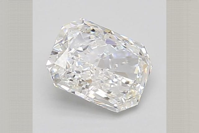 0.93 Carat Radiant Lab Diamond