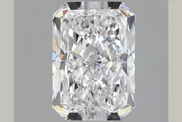 1.06 Carat Radiant Lab Diamond