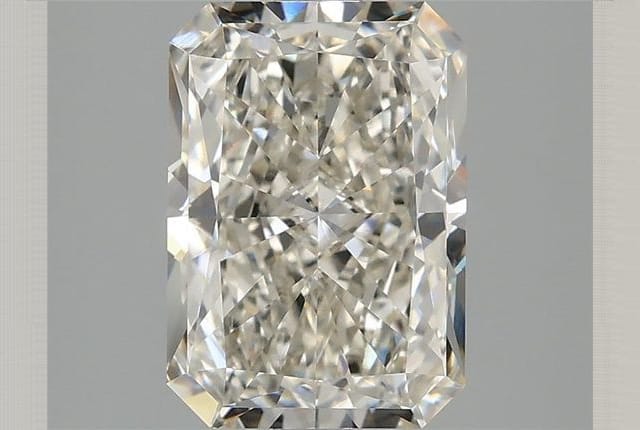 2.56 Carat Radiant Lab Diamond