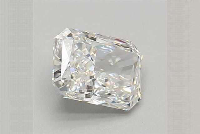 0.90 Carat Radiant Lab Diamond