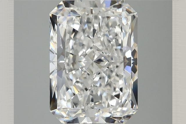 5.00 Carat Radiant Lab Diamond