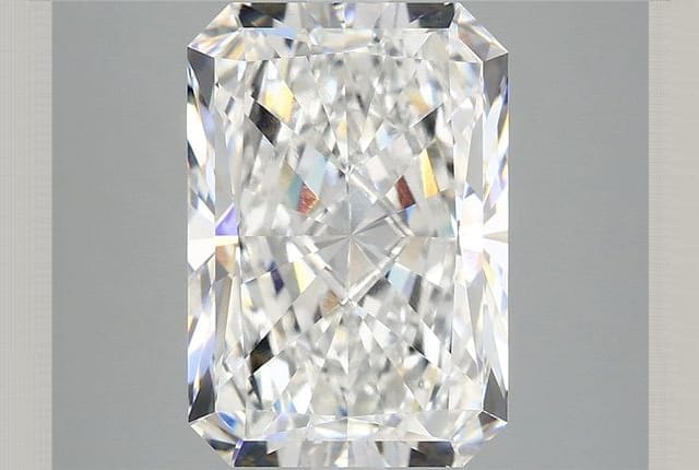 5.03 Carat Radiant Lab Diamond