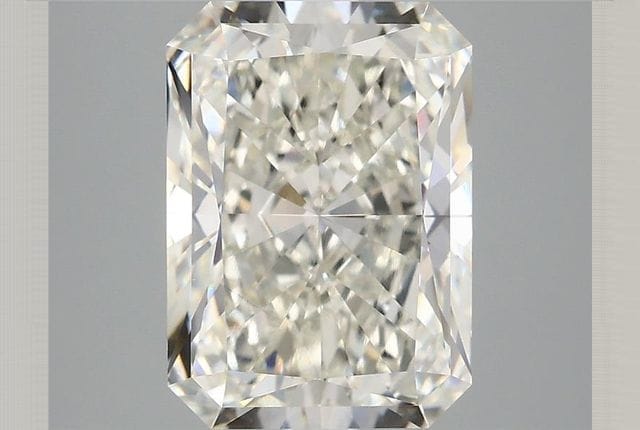 4.00 Carat Radiant Lab Diamond