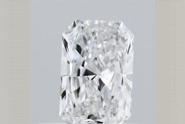 0.38 Carat Radiant Lab Diamond