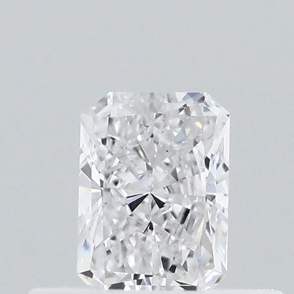 0.34 Carat Radiant Lab Diamond