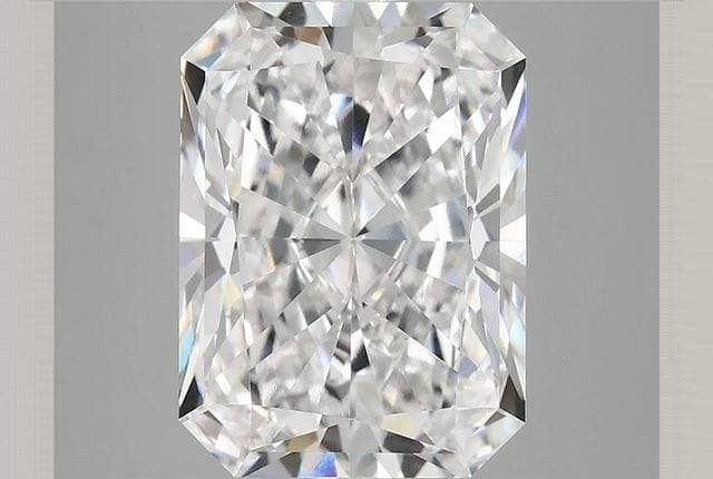 5.00 Carat Radiant Lab Diamond