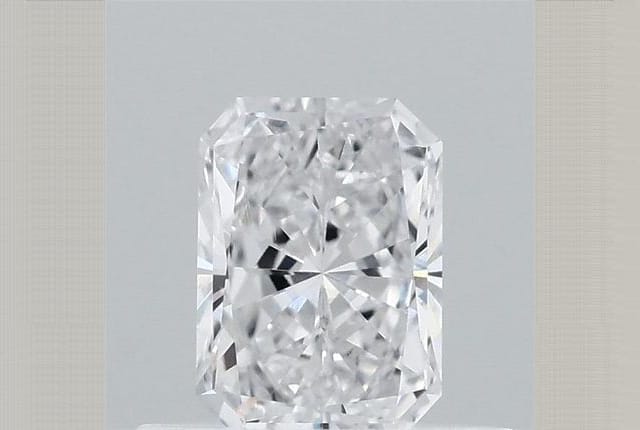 0.42 Carat Radiant Lab Diamond