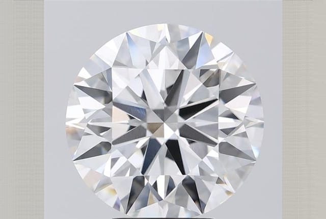 5.08 Carat Round Lab Diamond