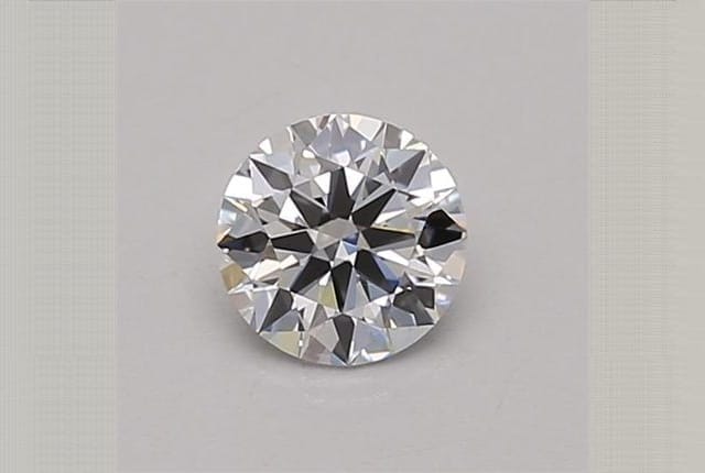 0.39 Carat Round Lab Diamond
