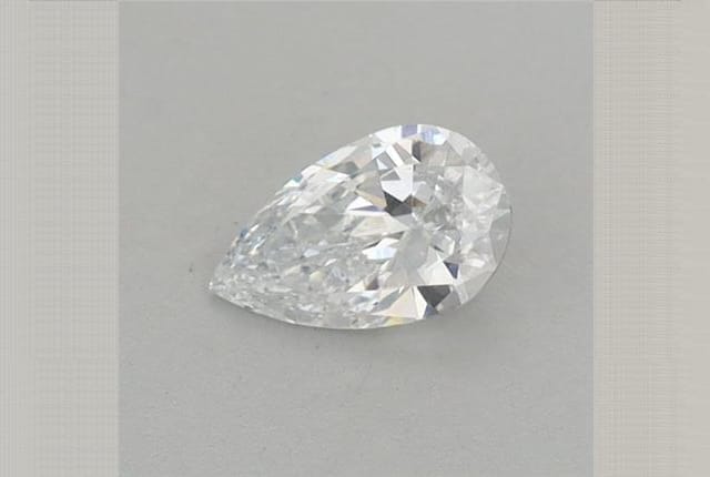 0.35 Carat Pear Lab Diamond
