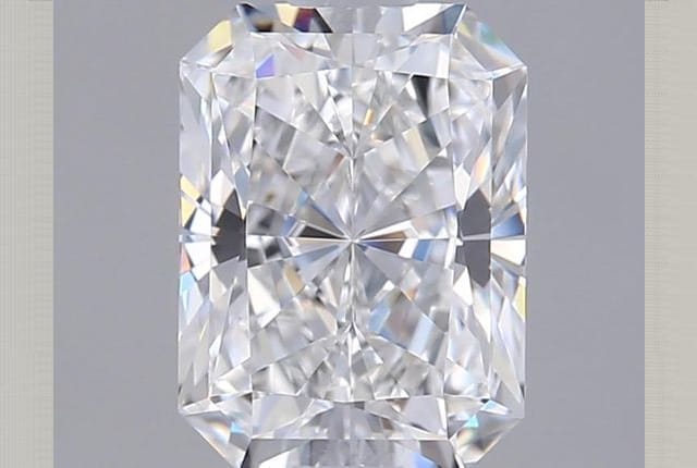 1.25 Carat Radiant Lab Diamond