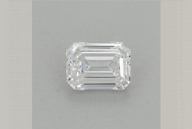 0.43 Carat Emerald Lab Diamond