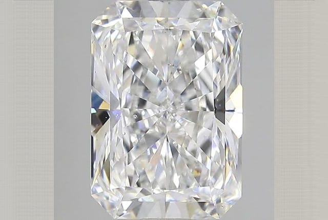 4.01 Carat Radiant Lab Diamond