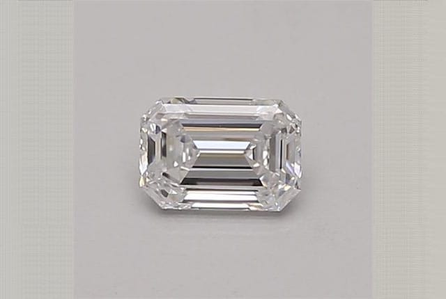0.34 Carat Emerald Lab Diamond