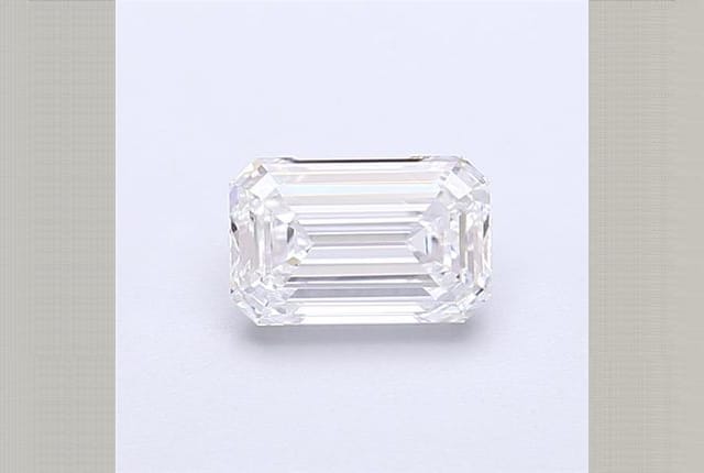 0.94 Carat Emerald Lab Diamond