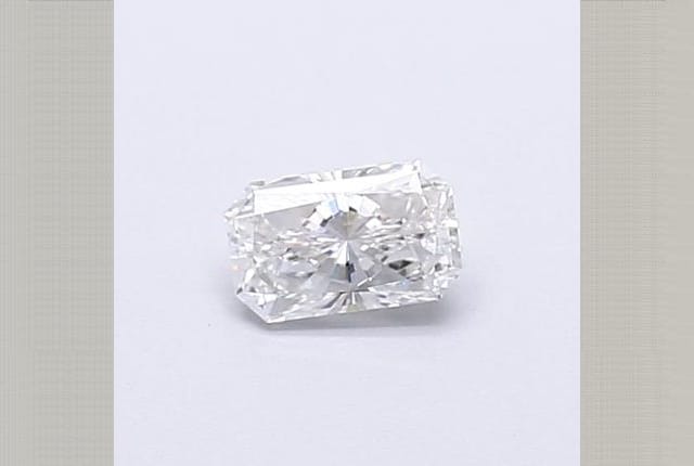 0.32 Carat Radiant Lab Diamond