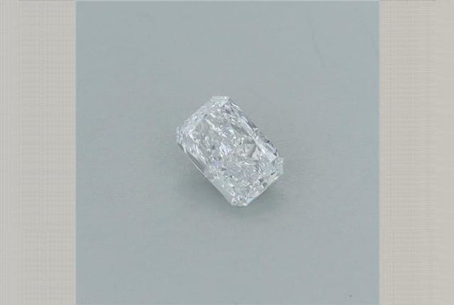 0.43 Carat Radiant Lab Diamond