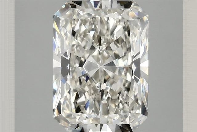 3.04 Carat Radiant Lab Diamond