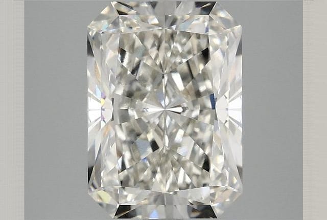 3.04 Carat Radiant Lab Diamond