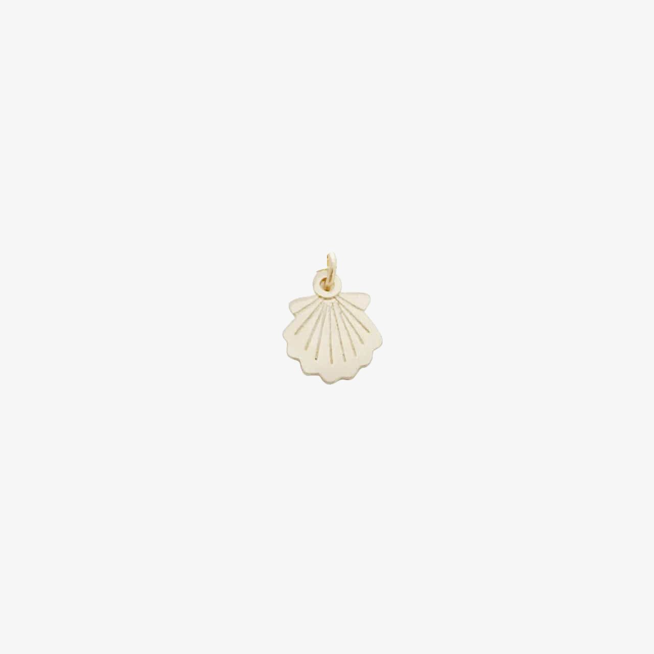 18kt Gold Plated Mini Seashell Charm