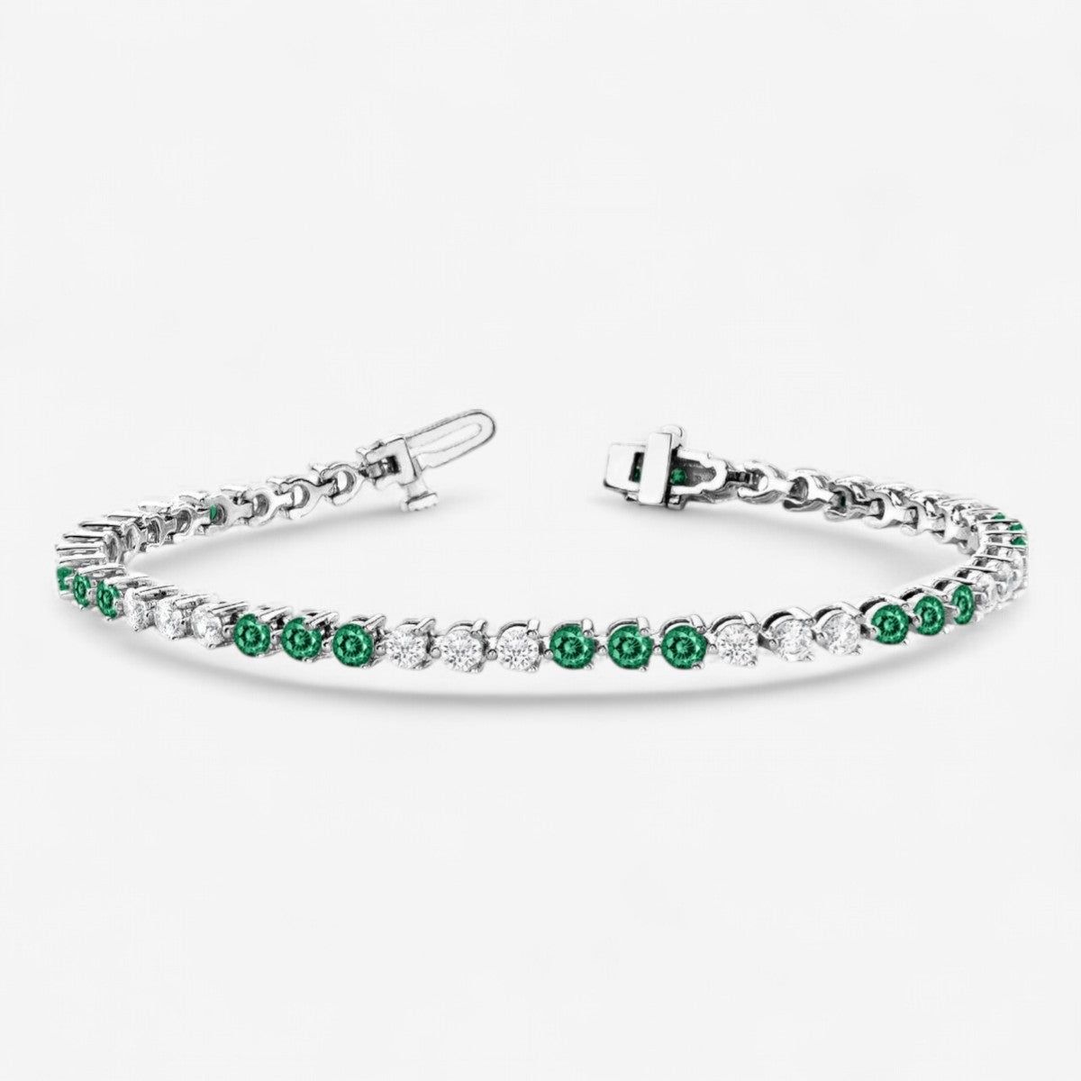 Three-Prong Alternating Emerald & Lab-Grown Diamond Tennis Bracelet