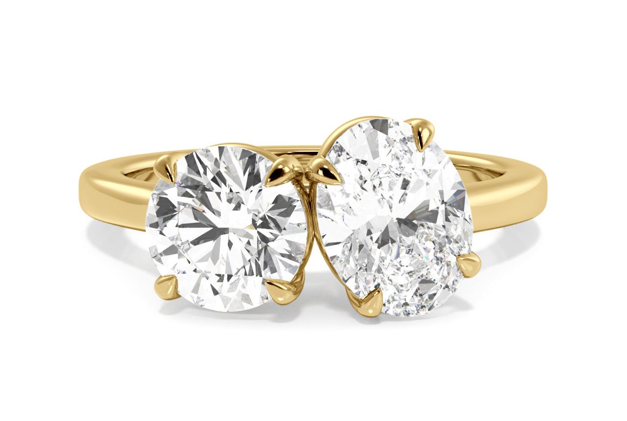Toi et Moi Personalized Round & Oval-Cut Diamond Engagement Ring Round Cut 18kt Yellow Gold Toi Et Moi Personalized Round Oval Cut Diamond Engagement Ring