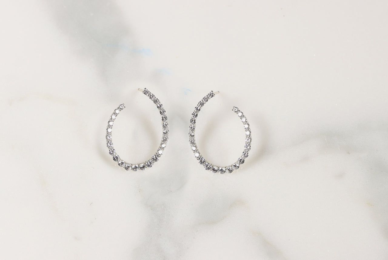 14kt white gold/18kt white gold/18kt yellow gold/platinum/earth grown/lab grown/1.10 ctw/on_model