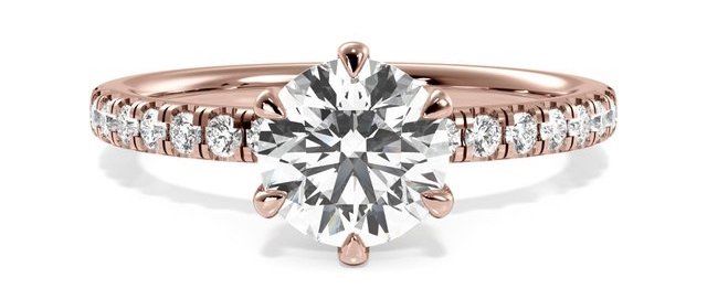rose gold diamond engagement ring