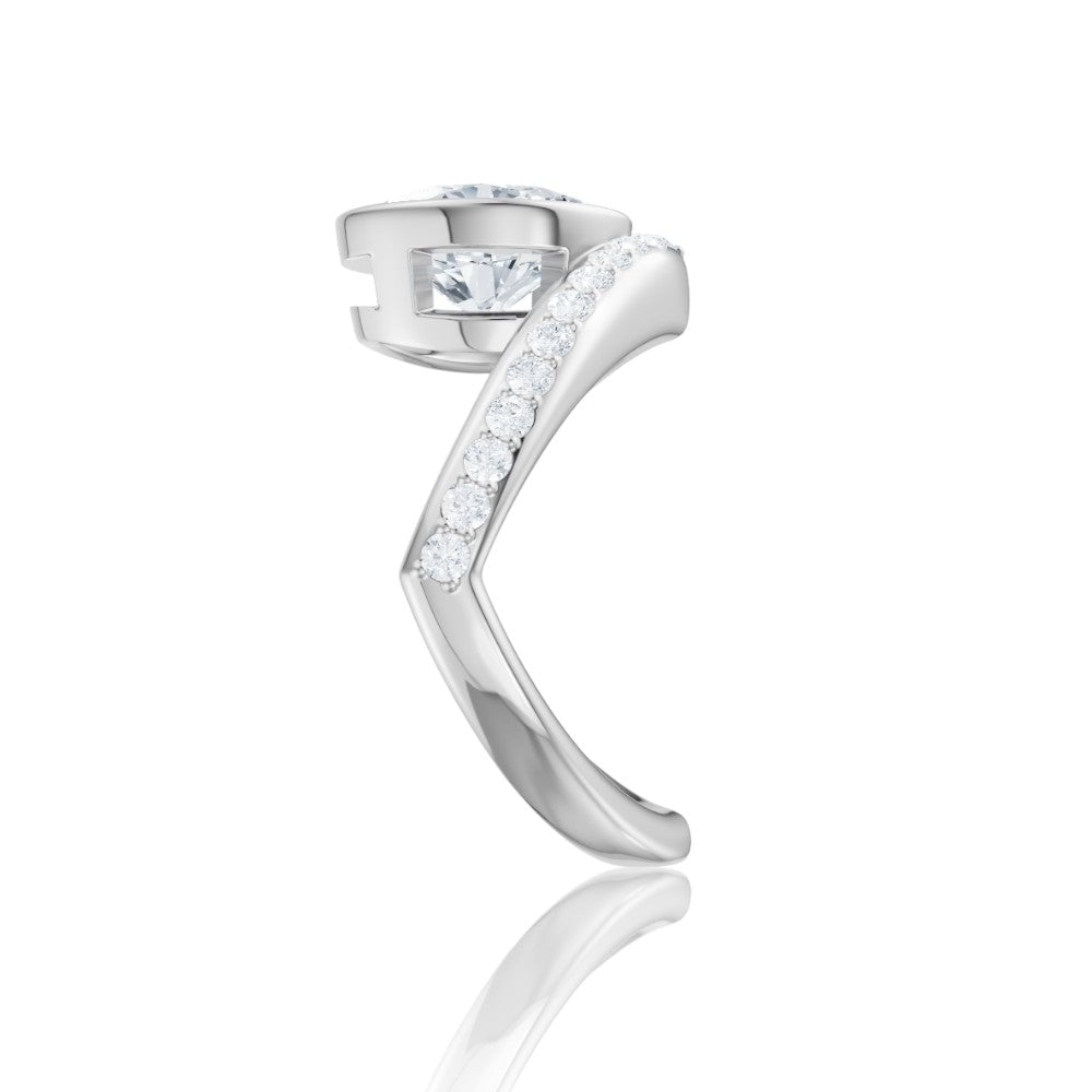 14kt white gold/18kt white gold/platinum/oval/side