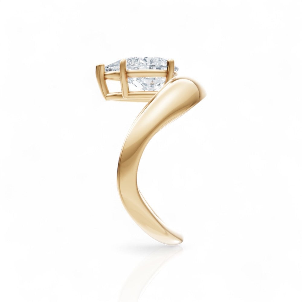 18kt yellow gold/pear/side