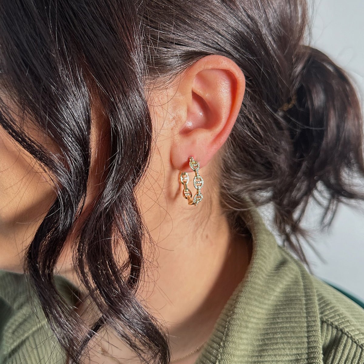 14kt yellow gold/hover