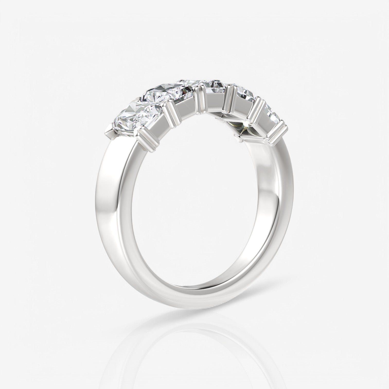 14kt white gold/18kt white gold/platinum/1.50/side