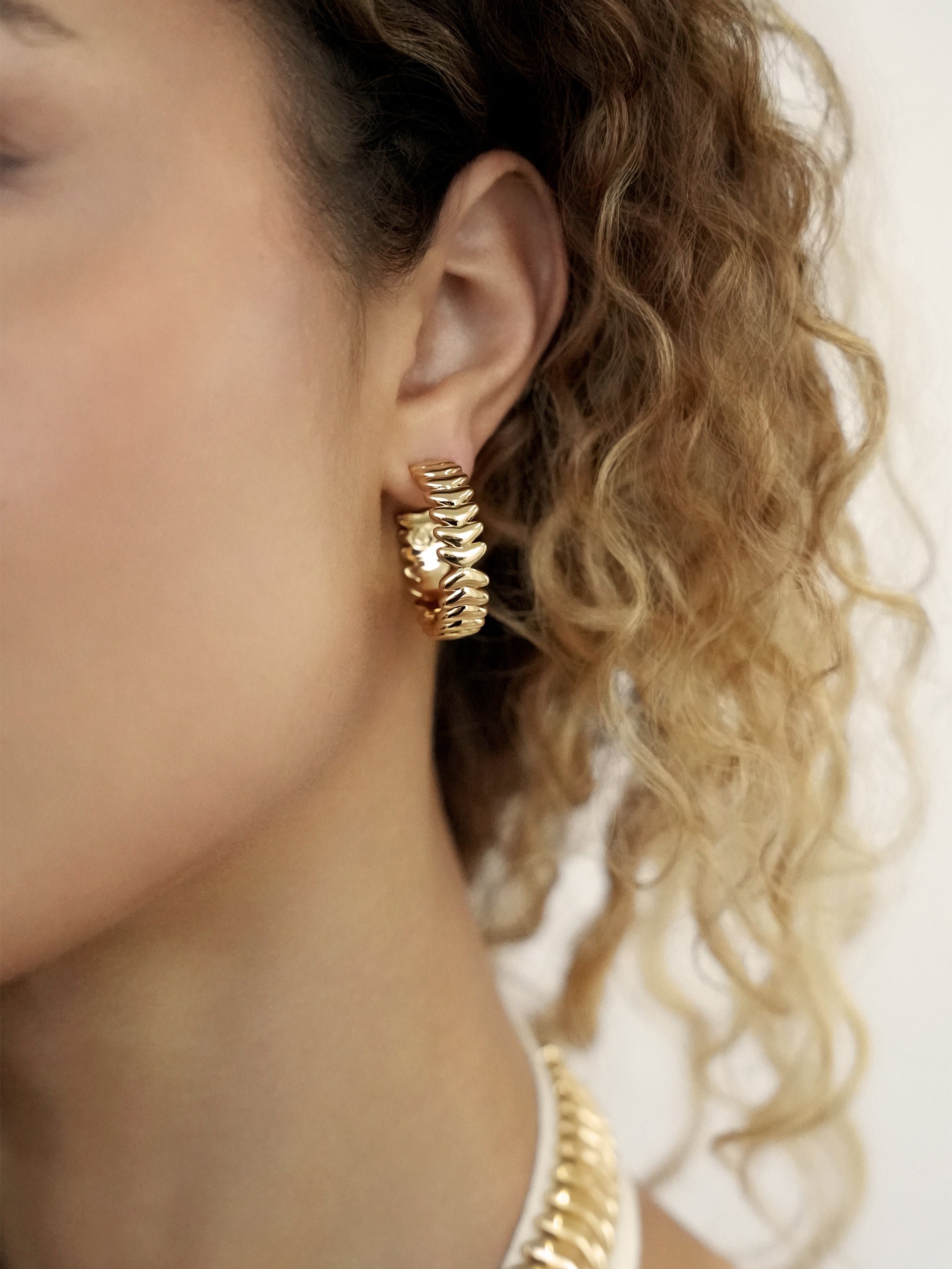 18kt Gold Plated/hover