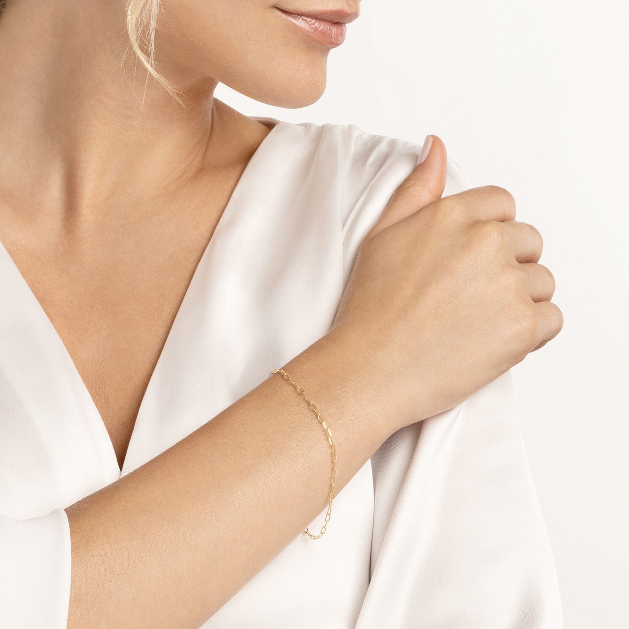 14kt yellow gold/hover