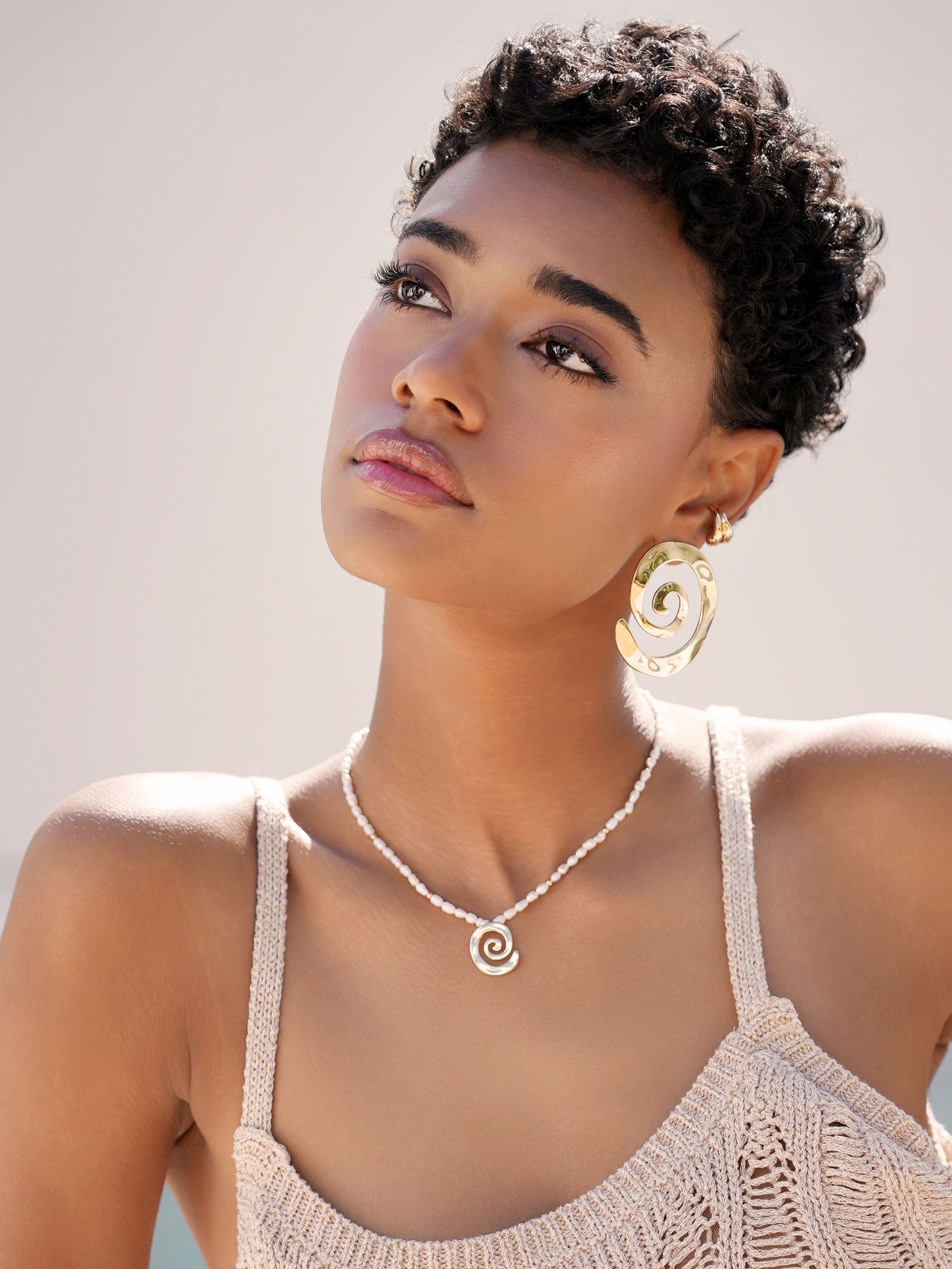 18kt Gold Plated/side